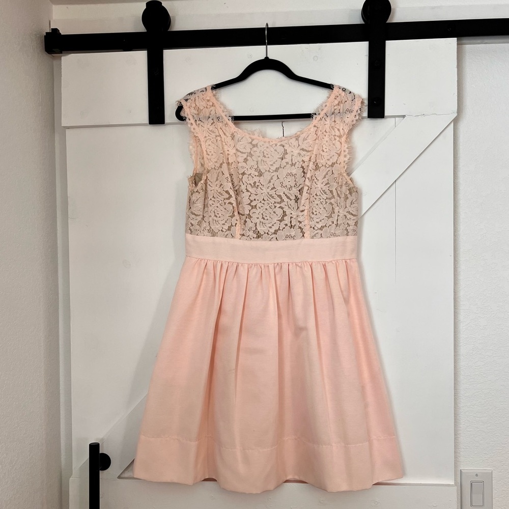 The perfect spring babydoll dress! Blush pink size 14